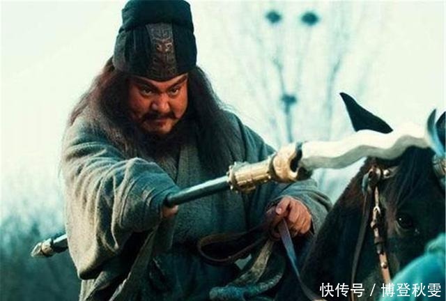 快快|张飞怒吼:尔等鼠辈快快下马受死,为何许褚张辽等无一人敢动?