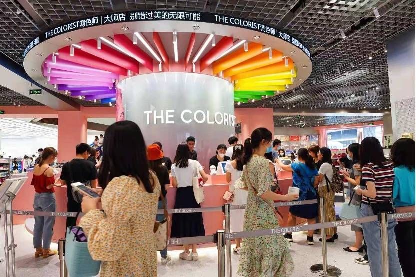 THE COLORIST调色师大师店首店开业，半日客流破万！