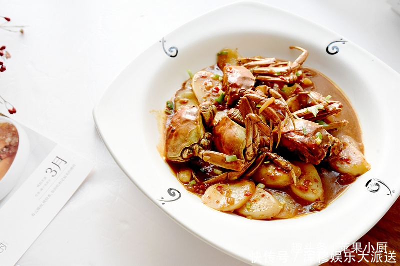 晚餐老公下厨做了六个菜,晒到朋友圈,没想到婆婆第一个点赞