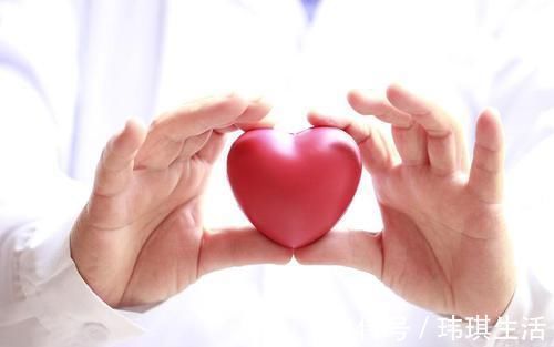 衰老|男人开始衰老时,身体会有这3个表现,不得不服老了