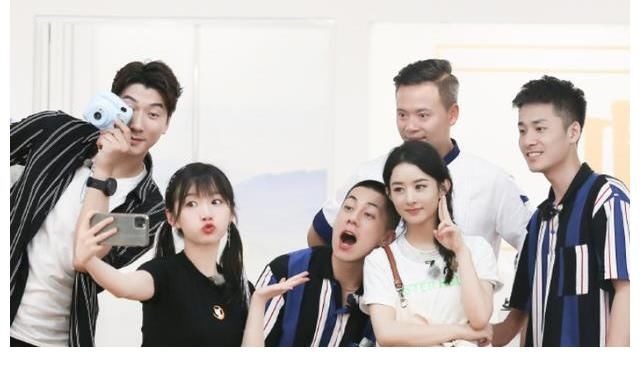 姚安娜|6位嘉賓5位“廚藝小白”，沒有大廚的《中餐廳》，有哪些看點？