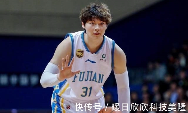 糙哥|李春江真幸运！执教5名CBA顶级内线，2人是MVP，糙哥也能拿顶薪