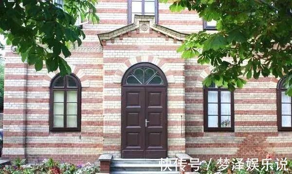 鹦鹉|家中出现3种征兆,预示家中马上出“光宗耀祖”大人物,好兆头!