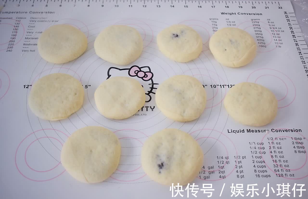 外酥|红豆沙饼，外酥里嫩，软糯美味热乎乎