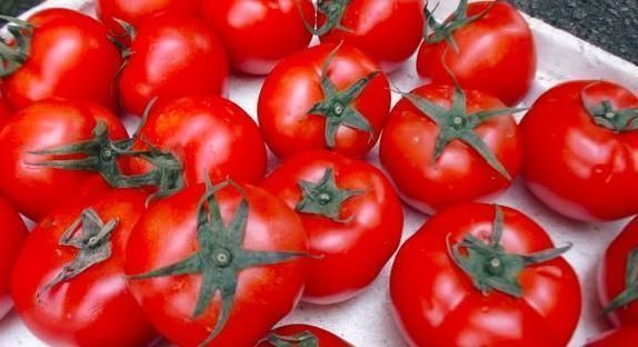 西红柿好吃却不能乱吃,吃西红柿有一大禁忌,还很多人不明白