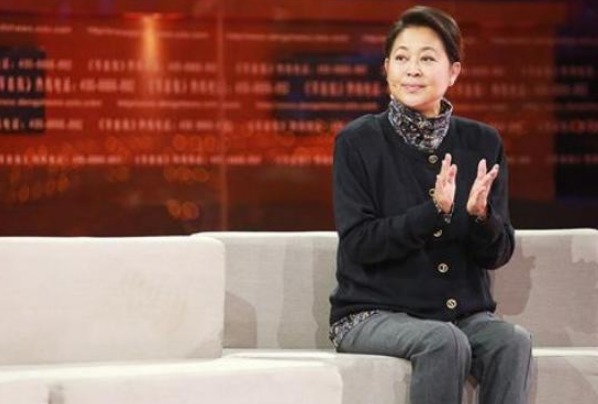 台长|1991年，倪萍用4张白纸“欺骗”上亿观众，台长不以为耻反以为荣