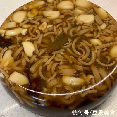 好吃|肉皮冻你这么做，好吃到停不下来