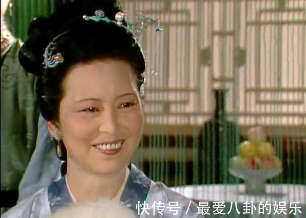王夫人@《红楼梦》:风光无限的王熙凤,为何成为了姑妈王夫人的弃子?