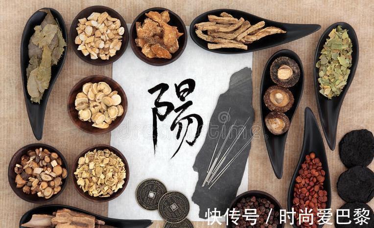 阳虚|早晨第一杯水有两类人千万不能乱喝，喝对了健康长寿，喝错了……