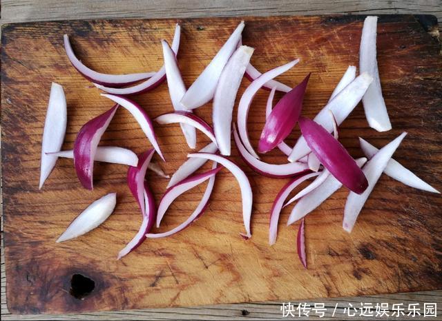 牛腩焯水后用冷水还是热水都用错了,影响口感还不软烂