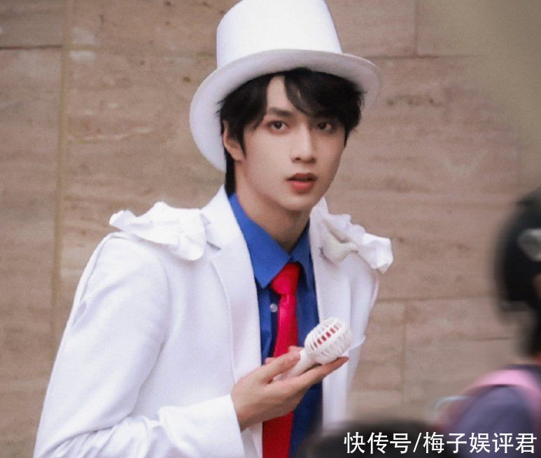 宋丹丹|《萌探》全员玩cos,宋亚轩王子造型贵气十足,看到刘耀文我爱了