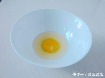 好吃应季的糕点,又有营养又健康,教你做一款鸡蛋紫薯蒸糕