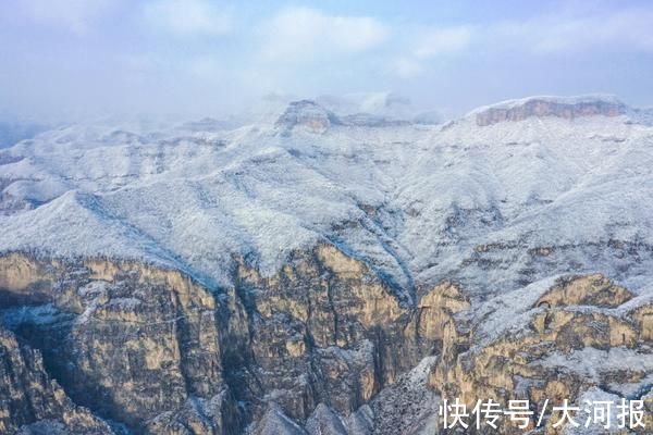 河南|大寒时节迎降雪，河南云台山雪景雾凇美若仙境｜组图