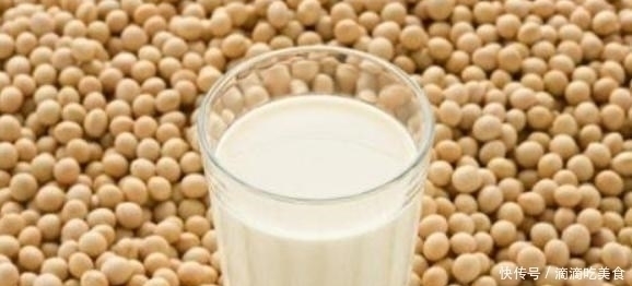 毒水|“夺命保温杯”被曝光,放入热水出来却是毒水,很多家长仍在购买