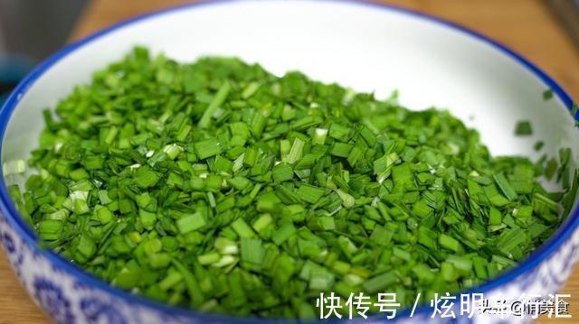 水煎包|教你水煎包做法,色泽金黄,口感松软,从包到煎全过程