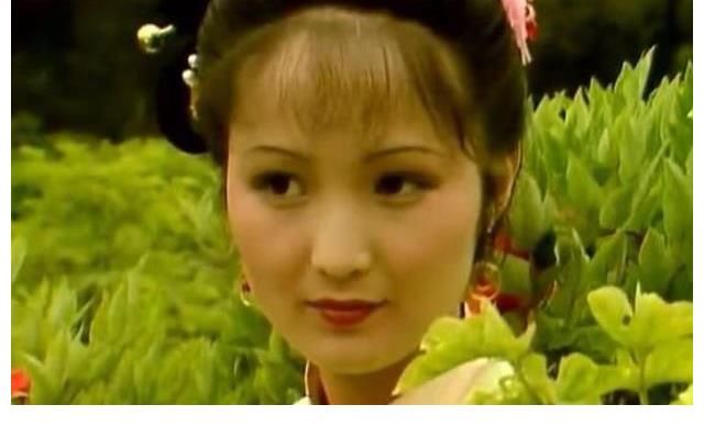 巧姐|《红楼梦》里，平儿是刘姥姥一家的大贵人，为什么后来她只救巧姐而不就平儿呢？