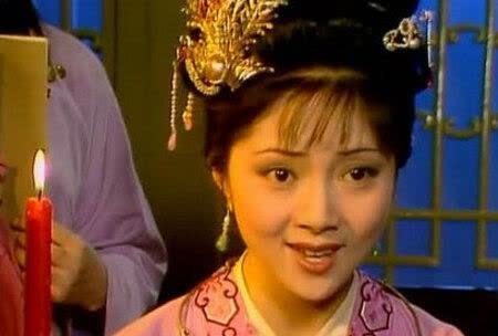 雪雁$宝钗被黛玉奚落,薛姨妈真的不计较吗?