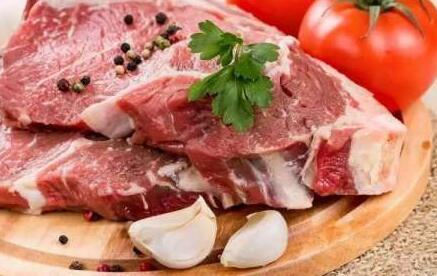 鸡鸭鱼猪牛羊……哪种肉最营养冬天更适合吃的原来是它