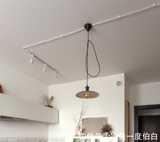 置物架|20㎡现代风格小一居，狭小却不拥挤，温馨又舒适，羡慕