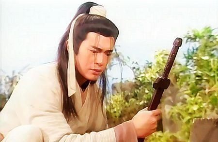 虚竹|虚竹留下三套神功,郭靖、杨过各学一套,最后一套被谁学了