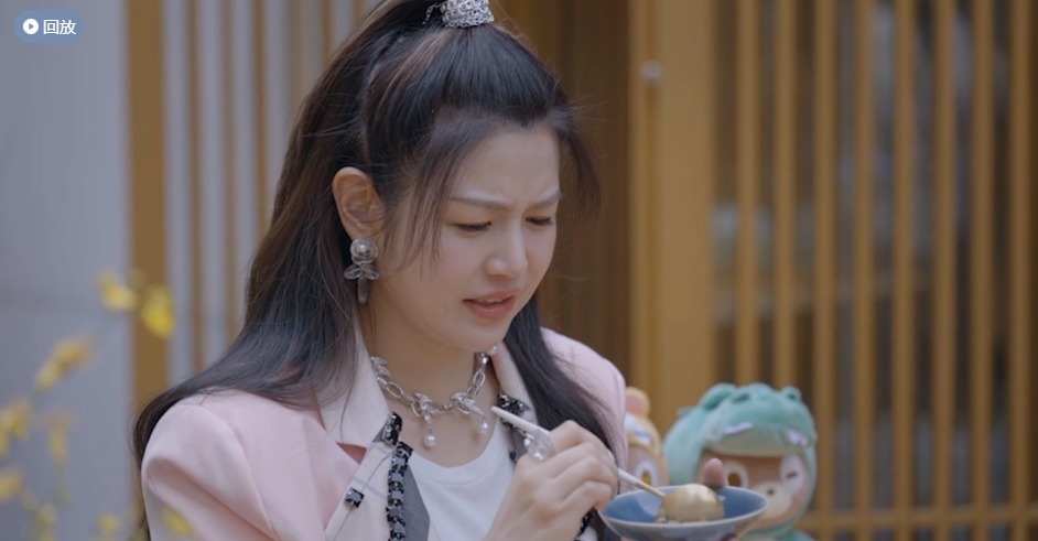 夢(mèng)婕|潮玩季直播:李誠(chéng)儒對(duì)吃很講究,陳妍希吉娜蔣夢(mèng)婕表現(xiàn)驚艷