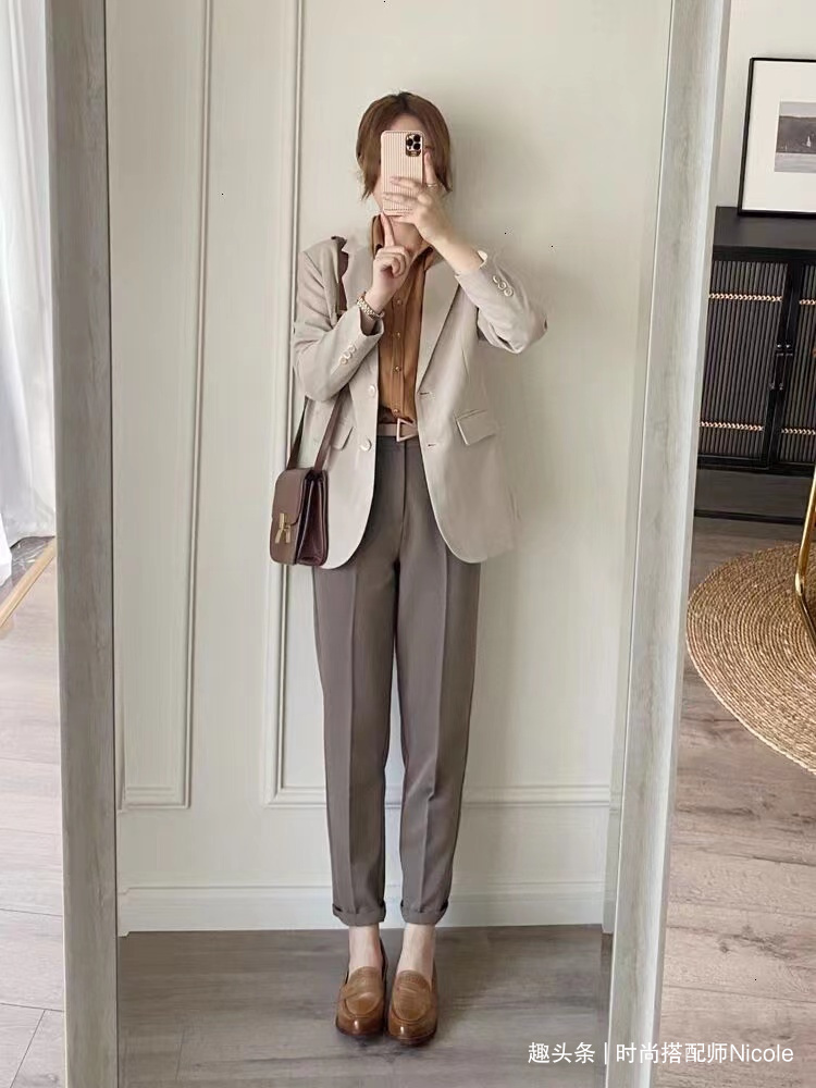 西装裤|风衣算什么今年的“西装”才是真厉害,显瘦洋气不说,还很有范