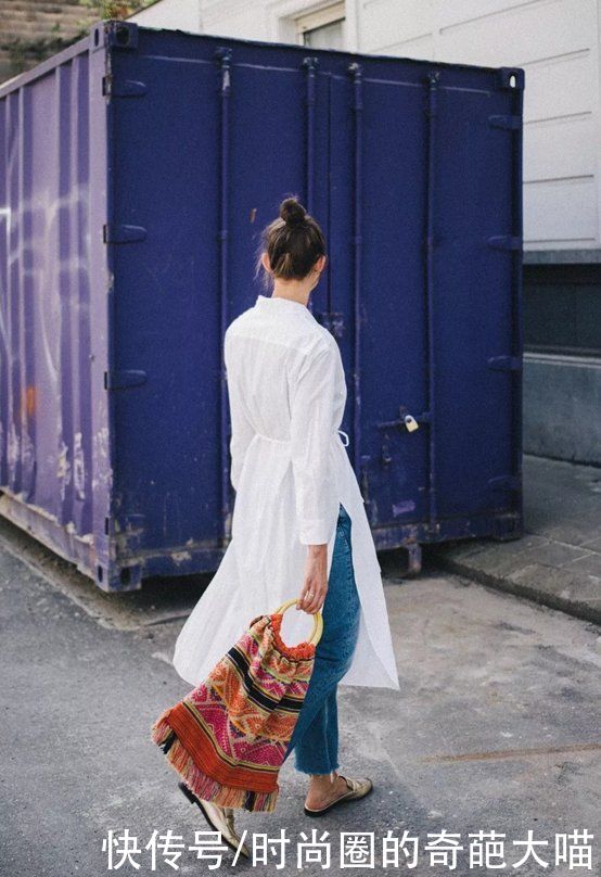 碎花裙|油画感穿搭才是夏日的正确打开方式！可盐可甜还清爽，时髦又降温