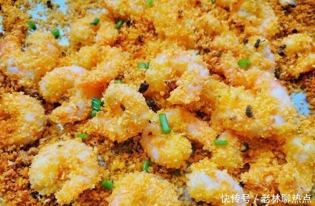 我家大虾从不水煮,学会这种做法,不油炸不清蒸,外酥里嫩不油腻