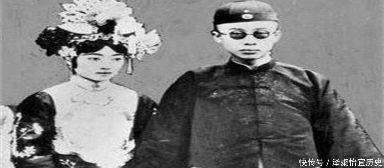 祖传|老太太拿祖传金钗去鉴定,专家看到金钗上的字后,追问令尊是谁