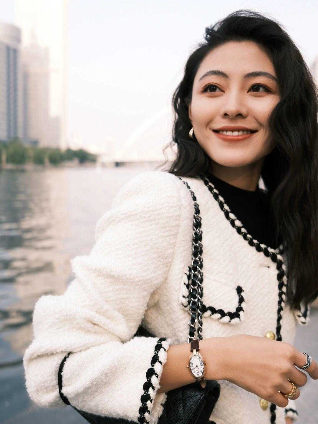 外套 精致女人选外套,必入这“三款”,简约优雅又有气质,谁穿谁美