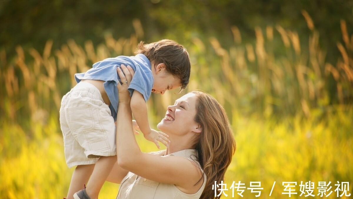 爸爸|爸爸身高一米八,儿子竟是“小矮子”,医生:饭后2个行为很重要