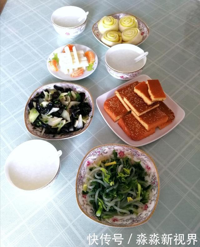 值得|晚餐这样吃,蔬菜粗粮多,味道好,网友说你家的饭菜很值得学习