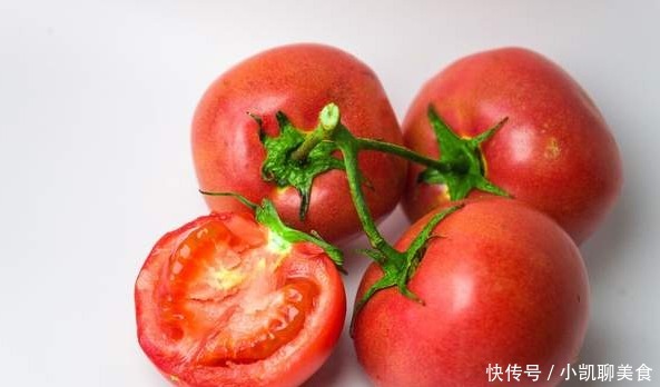 塑料袋|买回家的西红柿别放冰箱，学会这个方法，一个月不坏，越放越鲜甜