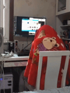 |搞笑GIF图片趣图:这种材质,男孩子们最喜欢