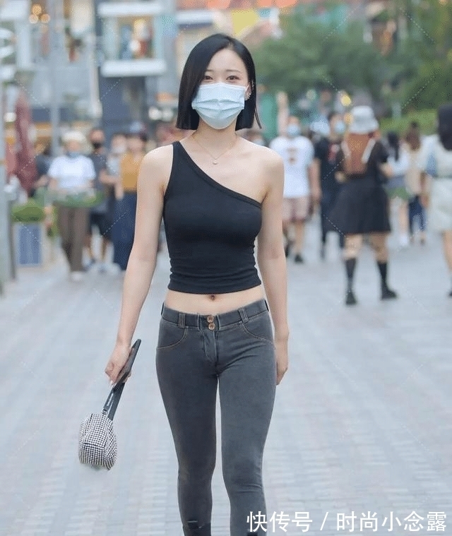 有气质|女孩子漂亮不漂亮，衣品很重要，选对了会更加有气质