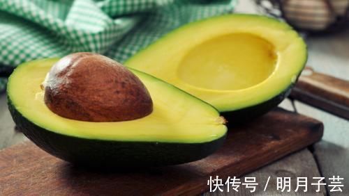 水果|血糖偏高的人,这3种水果尽量少吃,你可能不听劝