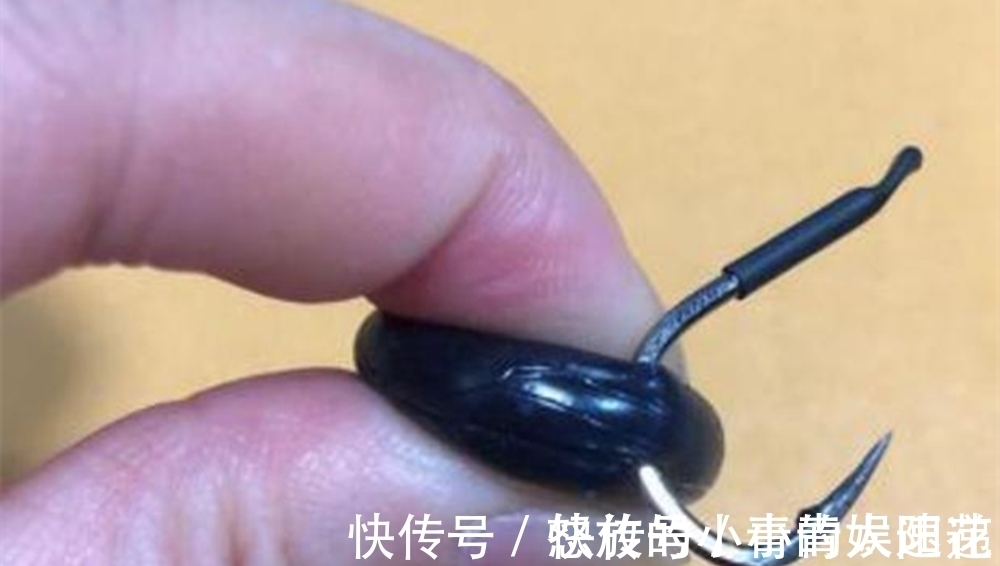 野钓|这种不用饵料的钓法，在黑坑和野钓守大货时，都有不俗表现！