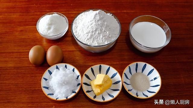 面包不用买了，终于找到面包的懒人做法了，看得直流口水