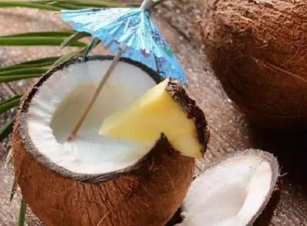 甜瓜|夏天最喜欢吃的四种水果,西瓜仅排第二名,最后一名女生最爱吃