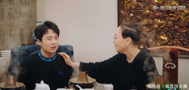 追问|有花少2那味儿？《桃花坞》宋丹丹追问张翰代表作，苏芒澄清争议