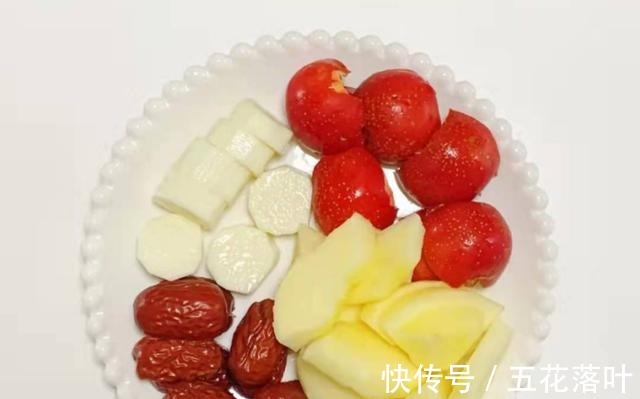 养生厨房|冬天，遇见这水果别手软，用来炖一锅，营养滋补，顺应时节身体好！