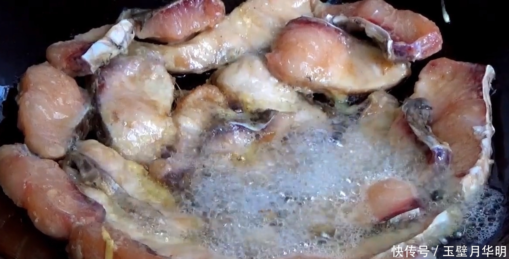 鱼肉|草鱼百吃不厌的做法,鱼肉鲜香无腥味,下酒又下饭,比烤鱼还好吃