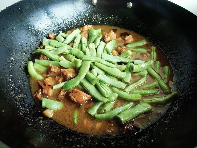 冬天别犹豫吃面,这碗红烧面太香了,有肉有菜吃一口就上瘾