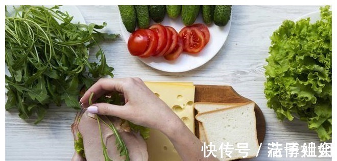 家人|这3个炒菜时的坏习惯，为了家人健康，可得抓紧改掉！