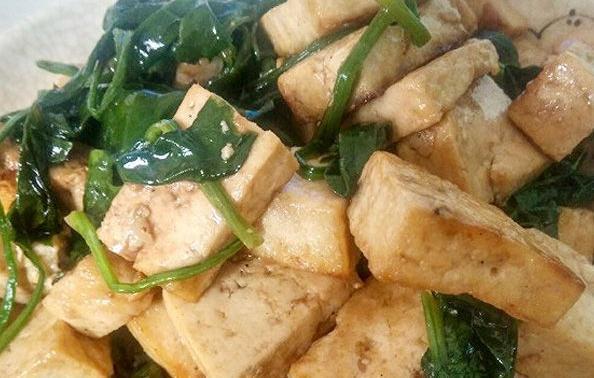 豆腐|为了长高孩子每天刻苦打球,多吃高钙菜,促进发育长到一米八