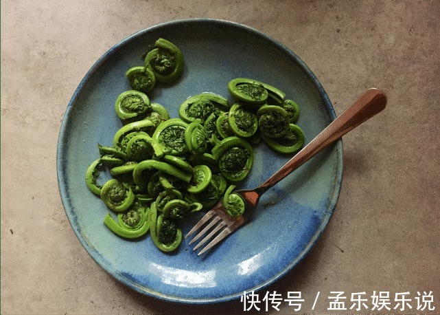 油焖茄子|肝不好的人，要尽量少吃的4种“素食”，已为你列出，早做了解吧