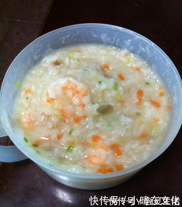 辅食|都说宝宝吃虾好处多,多大宝宝可以吃虾给宝宝做虾吃有讲究