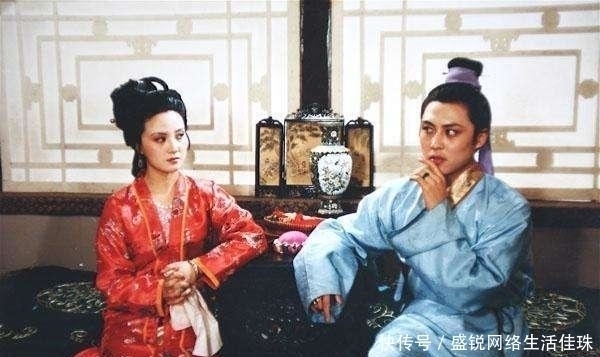 贾赦|他是87版红楼梦长得最帅的男人, 娶了两个老婆, 最后还把小妾扶正了!