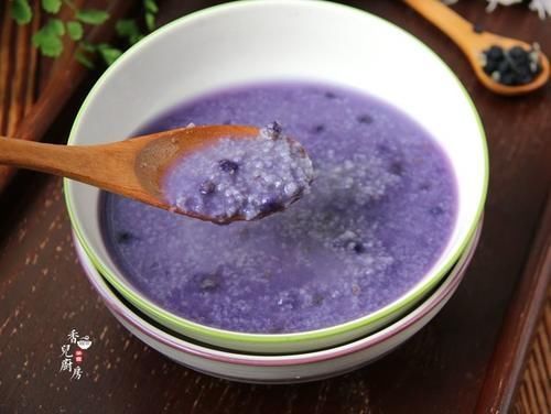 枸杞|吃黑芝麻,可以减少白发老中医白发增多不要错过这类食物