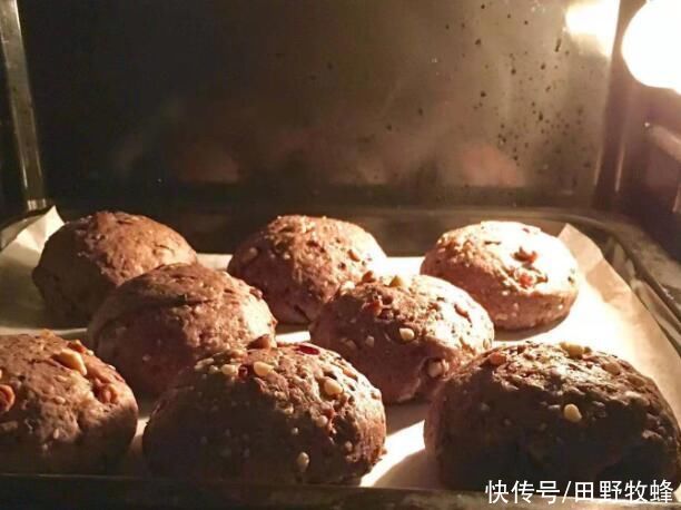 玉米油|蜂蜜可以做成什么样的面食?蜂蜜面食的做法大全